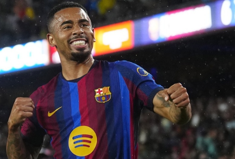 Ảnh bài viết Gabriel Jesus háo hức trước trận El Clasico đầu tiên cùng Barca