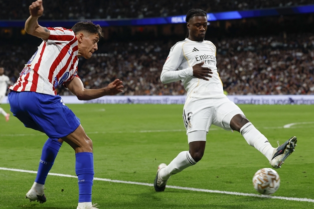 Ảnh bài viết Quân bài tẩy Camavinga giúp Mourinho giải mã Barca