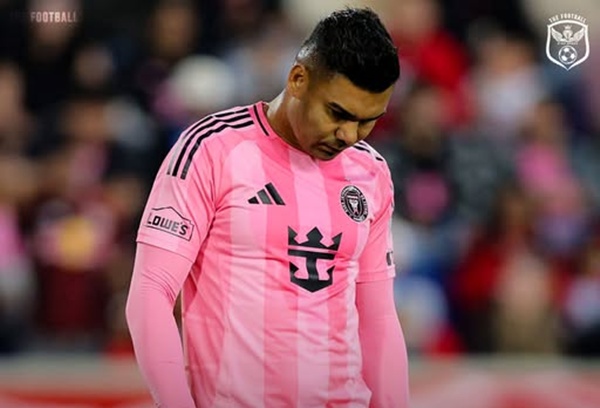 Ảnh bài viết Messi bất lực cứu vãn sai lầm của Casemiro