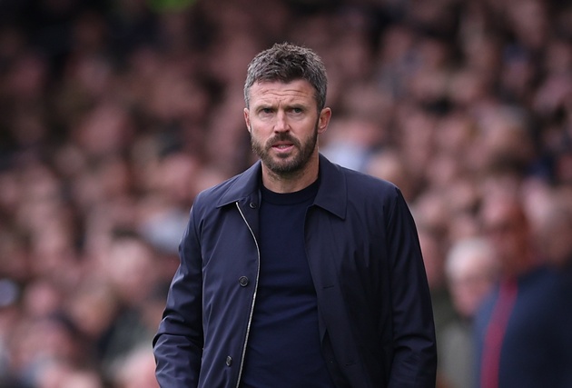 Ảnh bài viết Trước nguy cơ sa thải, Carrick tiết lộ liên hệ với Sir Alex