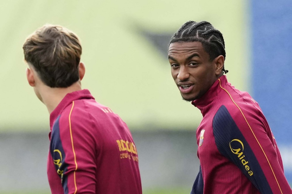 Ảnh bài viết Barcelona cân nhắc để Alejandro Balde sang AS Roma