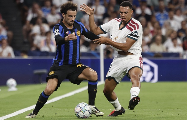 Hậu vệ người Anh mờ nhạt ở Real Madrid. (Ảnh: EPA Images)