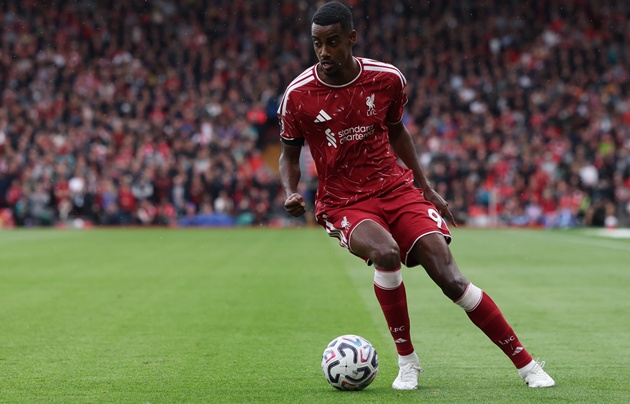 Ảnh bài viết Isak nhắc tên Barcola sau trận thắng Brighton
