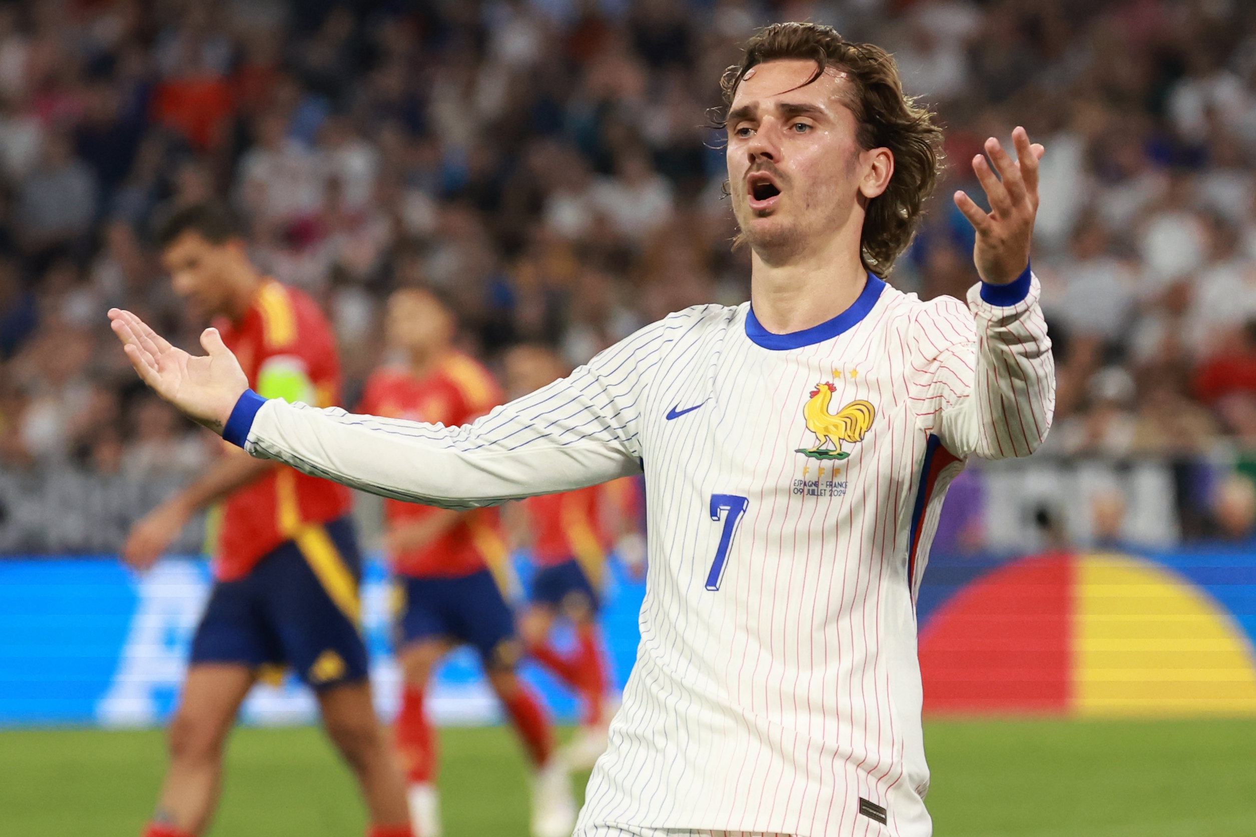 Griezmann muốn mang hạnh phúc trở lại cho người Pháp. (Ảnh: EPA Images)