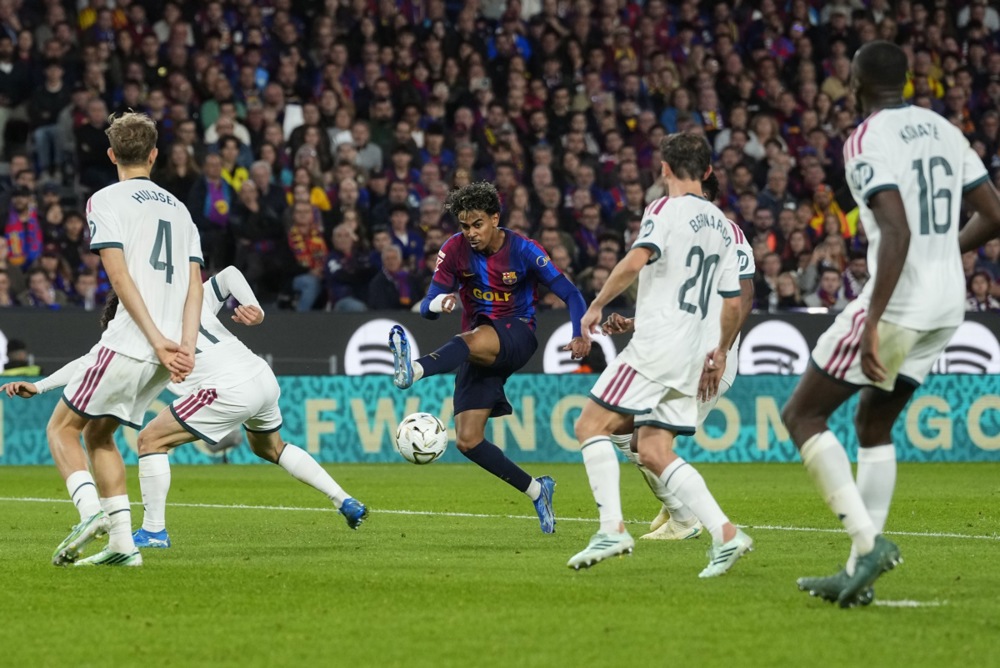 Ảnh bài viết CĐV Barca: Yamal sẽ không bao giờ là Messi