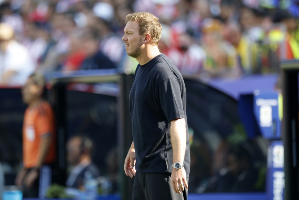 Julian Nagelsmann là ứng viên hàng đầu ngồi vào ghế nóng của MU. Ảnh: EPA.