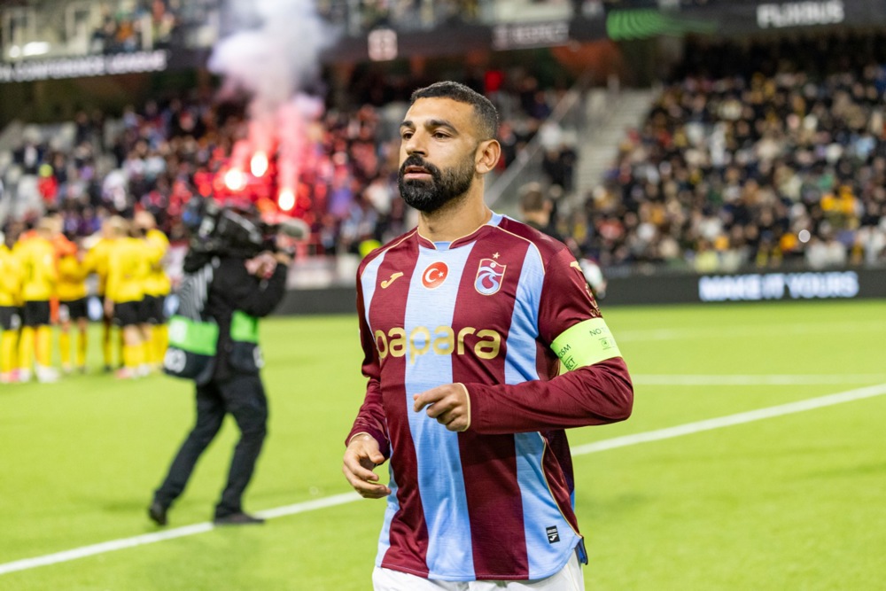 Trabzonspor của Salah vừa tạo n&ecirc;n cuộc lội ngược d&ograve;ng nghẹt thở. Ảnh: EPA.