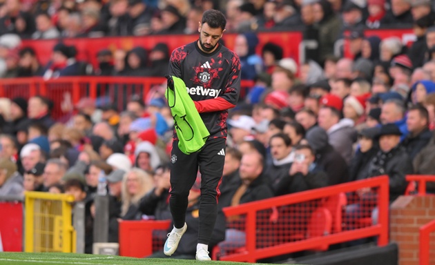 Bruno chỉ tr&iacute;ch việc Man Utd &iacute;t chạy. (Ảnh: EPA Images)