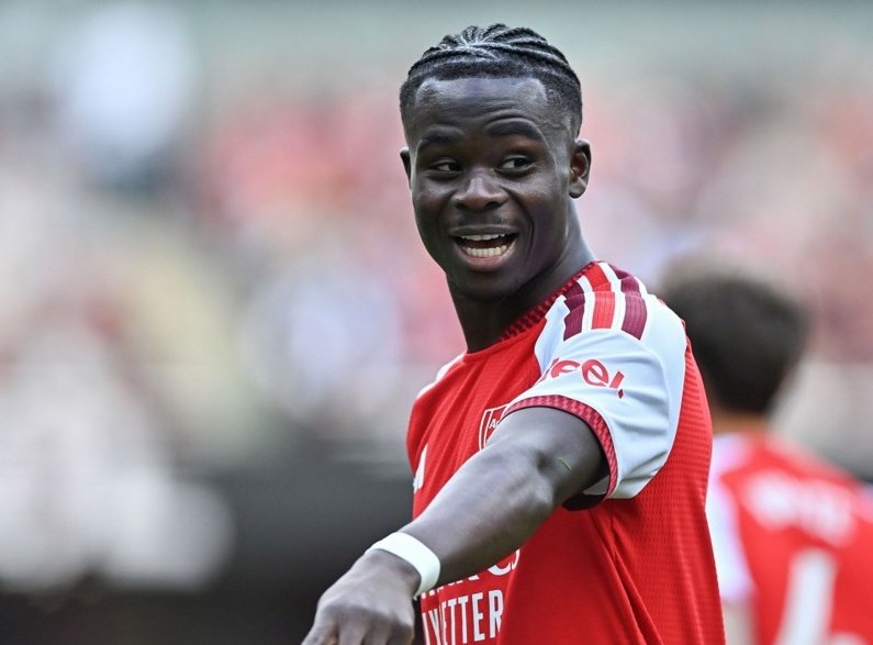 Ảnh bài viết Real Madrid đưa Bukayo Saka cùng Rayan Cherki vào tầm ngắm