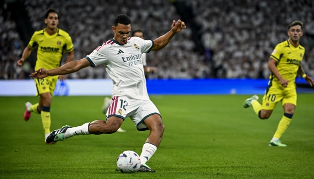Ảnh bài viết Chuyên gia đánh giá khả năng Alexander-Arnold trở lại Liverpool