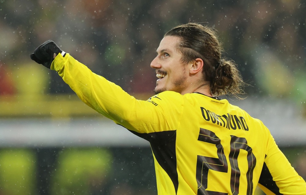 Dortmund giành chiến thắng nghẹt thở tại Cúp quốc gia Đức. Ảnh: EPA.