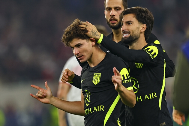 Barcelona chỉ bị phạt nhẹ trong vụ Julian Alvarez. Ảnh: https://bongda.com.vn/sau-tat-ca-drama-julian-alvarez-da-khep-lai-d845498.html