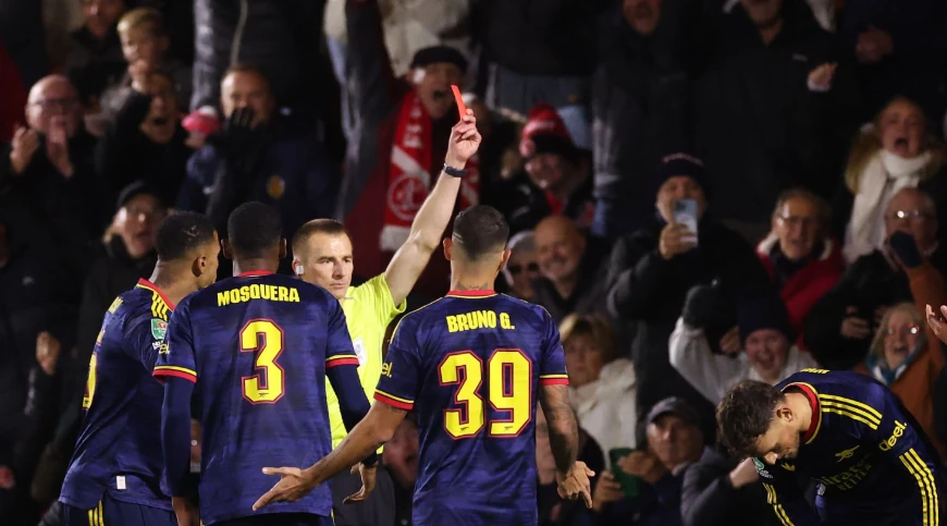 Ảnh bài viết Vì sao Arsenal gục ngã trước đối thủ hạng tư Fleetwood?