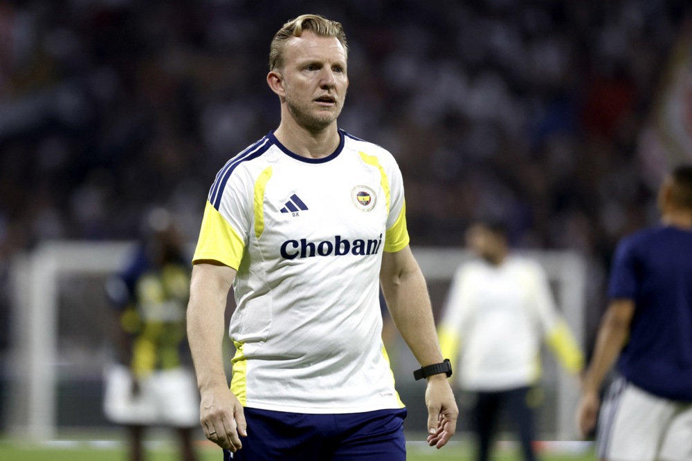 Dirk Kuyt chuẩn bị t&aacute;i ngộ Liverpool. Ảnh: EPA.