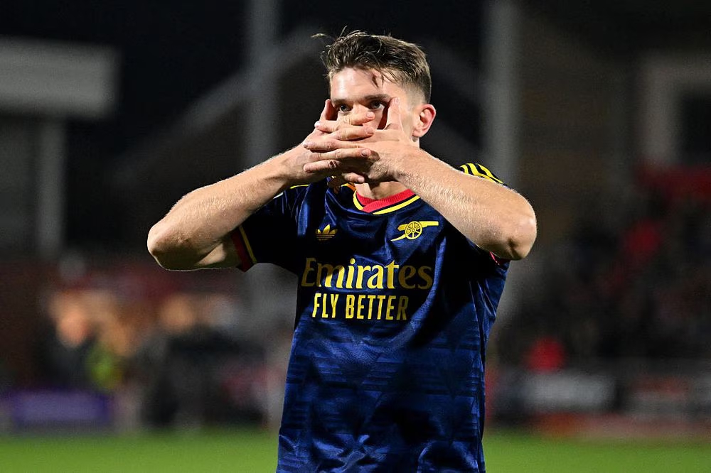 Viktor Gyokeres ghi b&agrave;n trong trận thua Fleetwood Town. Ảnh: Stuart MacFarlane/Arsenal FC.