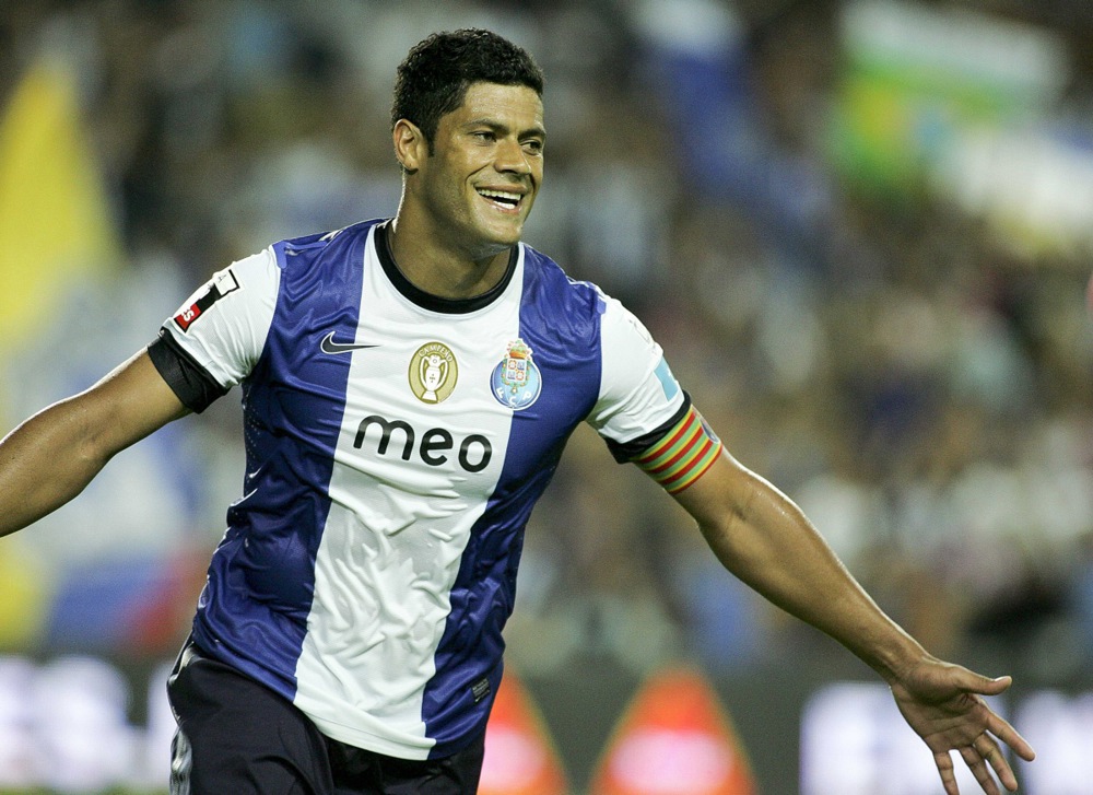 Hulk từng v&ocirc; địch Europa League c&ugrave;ng Porto năm 2011 v&agrave; hiện vẫn thi đấu cho Fluminense. Ảnh: EPA.