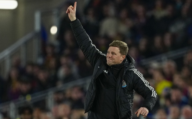 Ảnh bài viết Vì sao Eddie Howe chưa chắc đồng ý ngồi ghế nóng Man Utd?