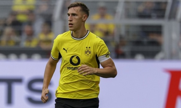 Real ngừng theo đuổi Nico Schlotterbeck. Ảnh: EPA.