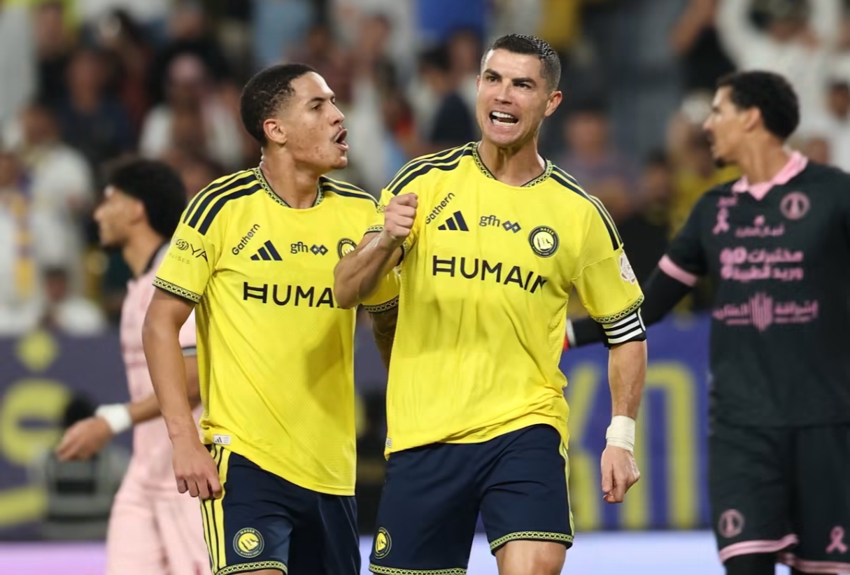 Ảnh bài viết Ronaldo nói gì sau khi ghi bàn thắng thứ 985?