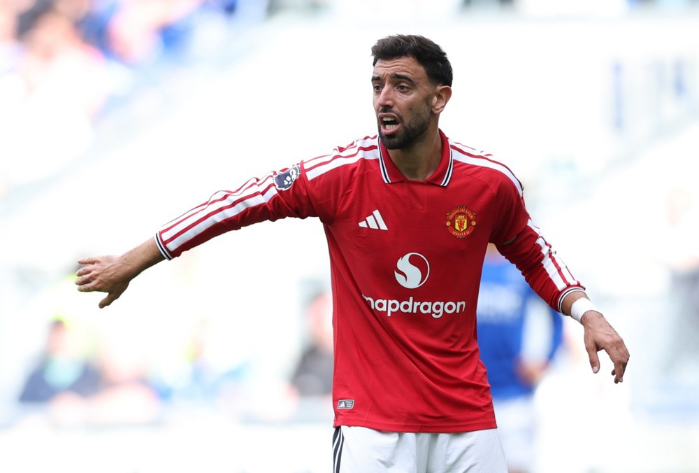 Bruno nhiều khả năng đ&aacute; ch&iacute;nh cho MU trong chuyến l&agrave;m kh&aacute;ch trước Chelsea. Ảnh: EPA Images.