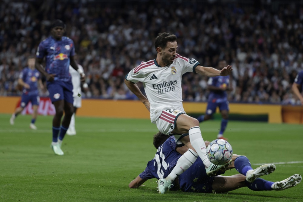 Bernardo Silva c&oacute; thể sẽ l&agrave; một trong những bản hợp đồng th&agrave;nh c&ocirc;ng nhất kỳ chuyển nhượng h&egrave; vừa qua. Ảnh: EPA/Juanjo Martin.