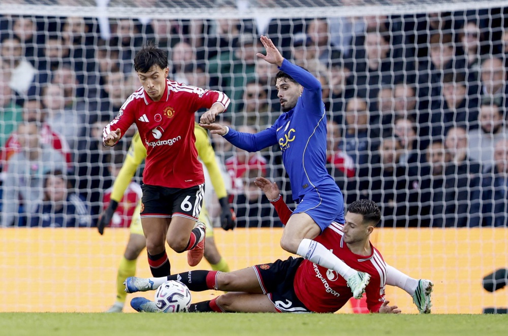Ảnh bài viết Chelsea 2-0 Man United: Lisandro nhận thẻ đỏ, Palmer ghi bàn từ chấm 11m