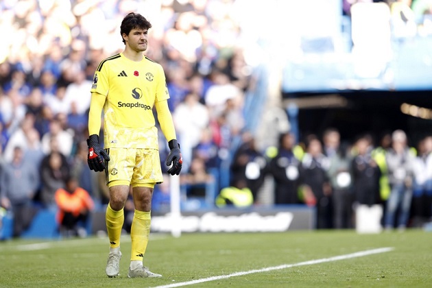 Ảnh bài viết Chấm điểm Man United: Martinez nhận thẻ đỏ tai hại, Điểm sáng Lammens