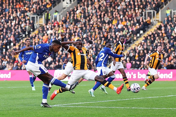 Hull City và Ipswich Town cầm chân nhau trong trận cầu 4 bàn thắng. Ảnh: George Wood/Getty Images.