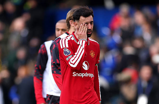 Ảnh bài viết Bruno Fernandes rơi lệ trong ngày MU gục ngã trước Chelsea