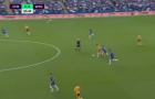 Mục tiêu của Liverpool solo từ sân nhà qua 3 cầu thủ Chelsea