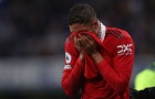 Cựu sao Man Utd đặt dấu hỏi cho phản ứng thái quá của Varane