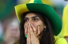 CĐV Brazil khóc nức nở khi đội nhà thua trận