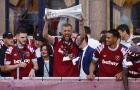 Biển người ăn mừng chức vô địch châu Âu sau 58 năm của West Ham