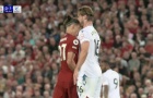 Cầu thủ bị Nunez húc đầu tiết lộ điều kinh hoàng về fan Liverpool