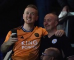 Leicester trở lại Premier League, buổi tiệc diễn ra xuyên đêm