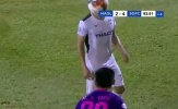 Ném bóng vào mặt Hồng Duy, cầu thủ Sài Gòn FC nhận án phạt từ VFF