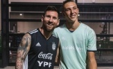 Cầu thủ Argentina xăm chữ ký Messi lên tay