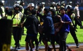 Indonesia ra án phạt cho sự cố vỡ sân