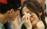 CĐV Đức bật khóc khi đội bóng bị loại khỏi World Cup