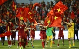 Tuyển nữ Việt Nam tiên phong đi World Cup, chờ 'cú hích' bóng đá nam