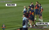 Cầu thủ Real tránh mặt dàn sao Barca khi lên tuyển