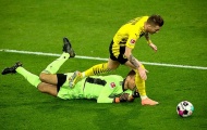 Haaland đá hỏng 11m, Dortmund áp sát Top 4