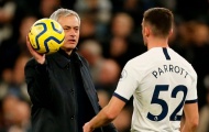 Mourinho chửi thẳng CĐV Tottenham: 'Họ thì biết cái gì'