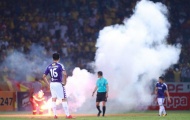 Pháo sáng trong bóng đá Việt Nam: Đặc sản hay mối nguy?