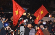 Người Đà Nẵng ra đường ăn mừng khi ĐT Việt Nam vào chung kết AFF Cup