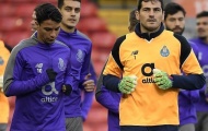 Iker Casillas lộ rõ vẻ căng thẳng trước cuộc đụng độ Salah, Mane