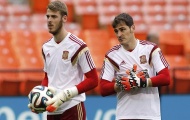 Casillas ngó lơ De Gea trước buổi tập của Tây Ban Nha