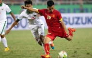 Văn Quyết chia tiền thưởng cho cả đội tuyển Việt Nam