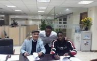 Tân binh V-League 2016 hoàn tất hợp đồng với cựu tiền đạo PSG