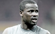 CHÍNH THỨC: Eboue về lại Premier League